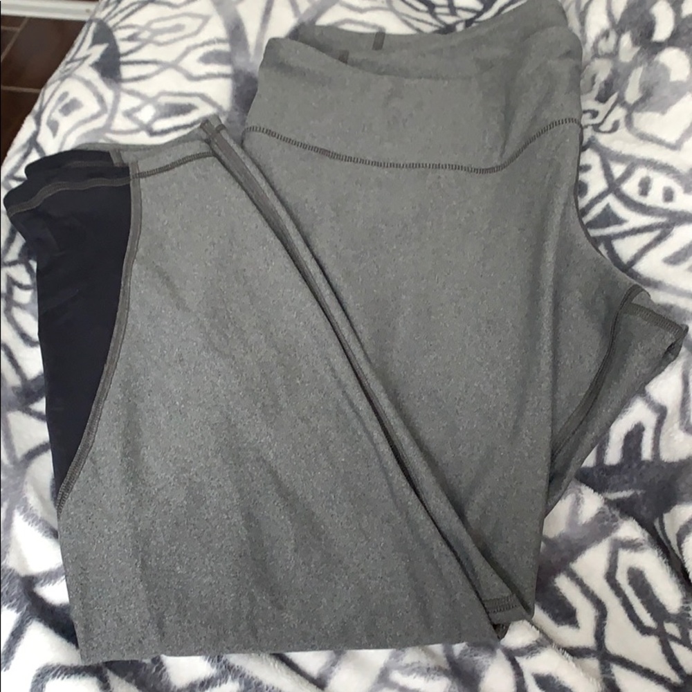 Under Armour Ladies Crop Leggings 2XL